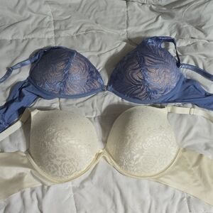 Women's Lace Push-Up Bras - Blue and Cream